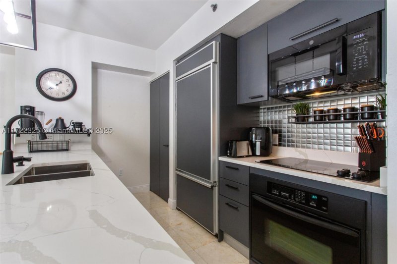 Condo for sale at Beach Club Two 1712