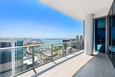 Comprar apartamento en Paramount Miami WorldCenter PH 5411
