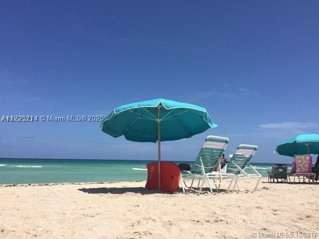 Condo for sale at Arlen Beach 1011