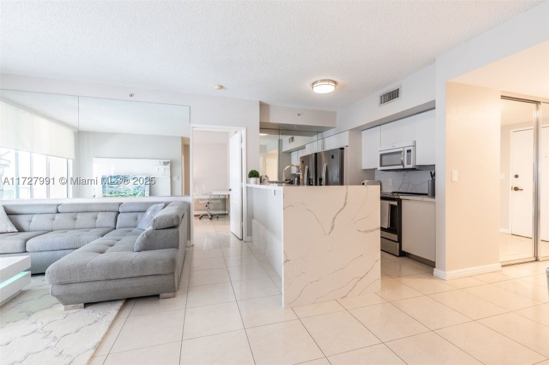 Alquiler de apartamento en King David 603