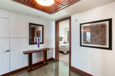 Aluguel de apartamento no Ritz Carlton One Bal Harbour 1612/1613