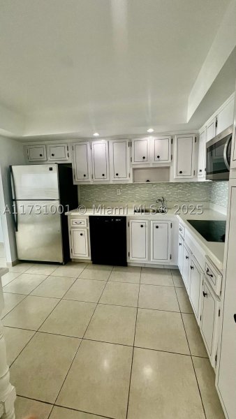Condo for sale at Del Prado South Tower 1103