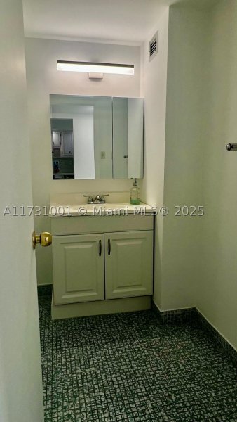 Condo for sale at Del Prado South Tower 1103