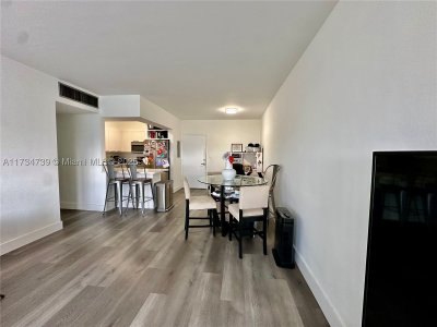 Comprar apartamento en Parkview Point 6B