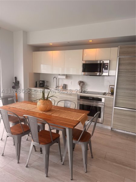 Apartment for rent at Hyde Midtown 1904