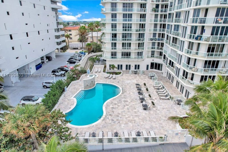 Comprar apartamento en The Mirage 2E