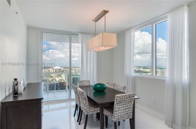 Comprar apartamento en Vizcayne South Tower 3702