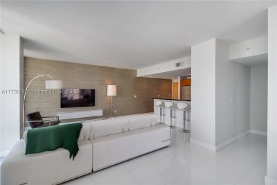 Comprar apartamento en Vizcayne South Tower 3702