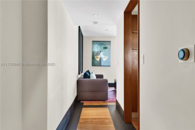 Comprar apartamento no Setai 1803/5