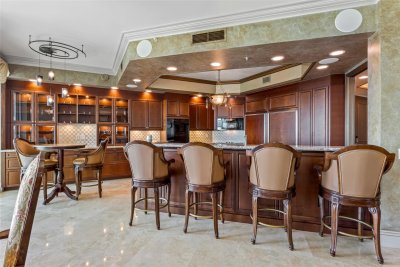 Comprar apartamento en Las Olas Grand PH 39A
