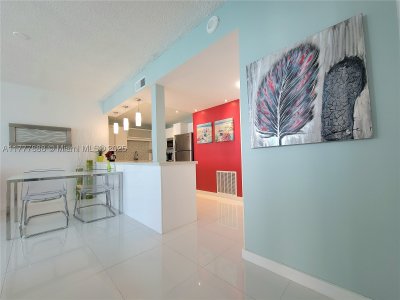 Aluguel de apartamento no Alexander Towers 1011