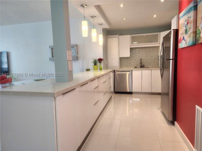 Aluguel de apartamento no Alexander Towers 1011