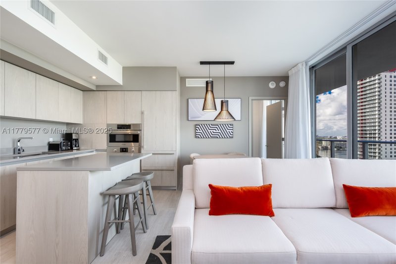 Apartment for rent at Hyde Beach House R2204