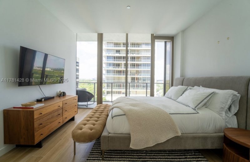 Comprar apartamento en MR. C Residences 1109
