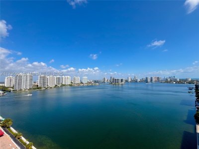 Comprar apartamento no Winston Towers 2219