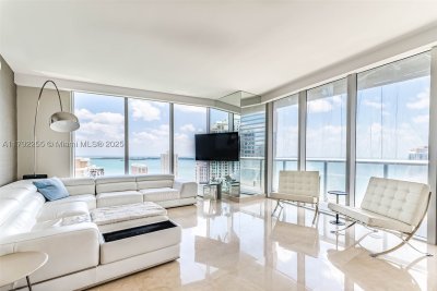 Comprar apartamento en Icon Brickell Tower II 2801