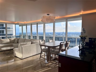 Aluguel de apartamento no Beach Club Two 4106