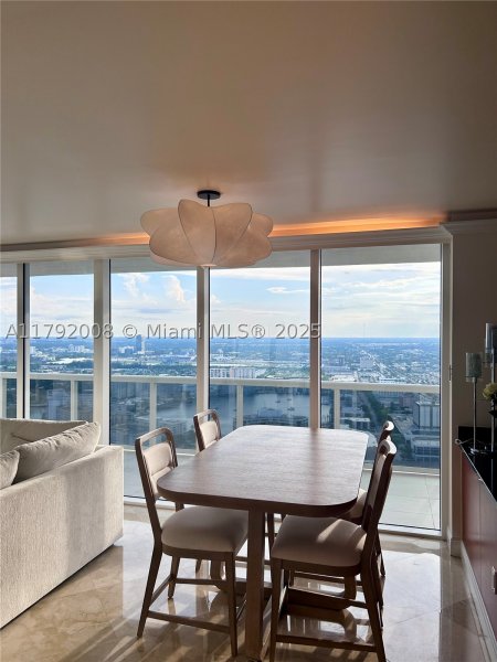 Alquiler de apartamento en Beach Club Two 4106