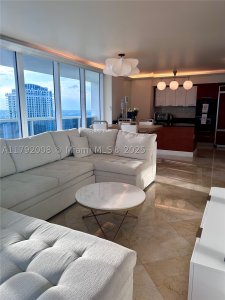 Aluguel de apartamento no Beach Club Two 4106