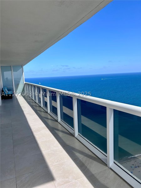 Alquiler de apartamento en Beach Club Two 4106