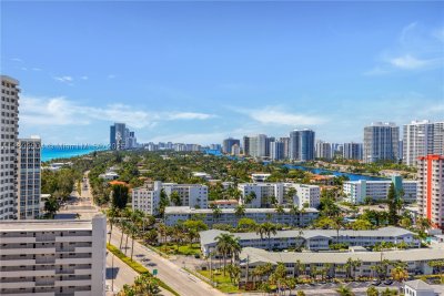 Comprar apartamento no Parker Plaza Estates 1707