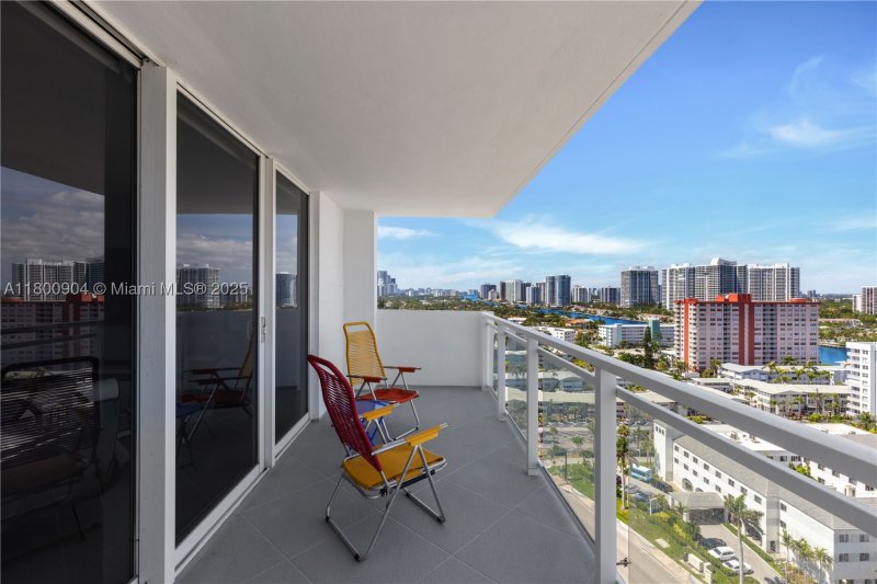 Condo for sale at Parker Plaza Estates 1707