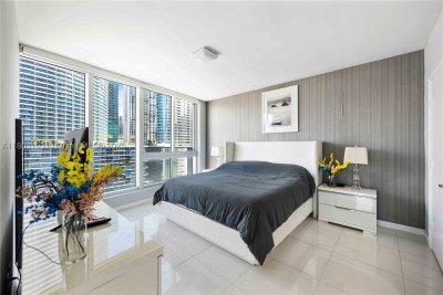 Comprar apartamento en Icon Brickell Viceroy 1604