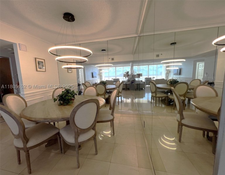 Aluguel de apartamento no 1000 Williams Island 2412