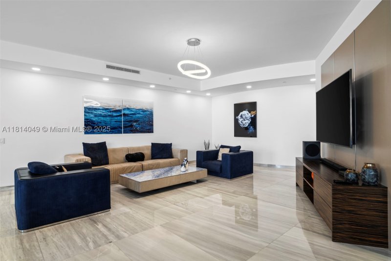 Condo for sale at Porsche Design Tower 2105