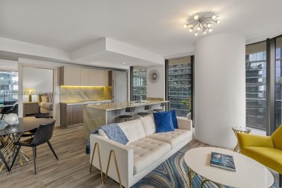 Comprar apartamento en SLS Lux Brickell 4205