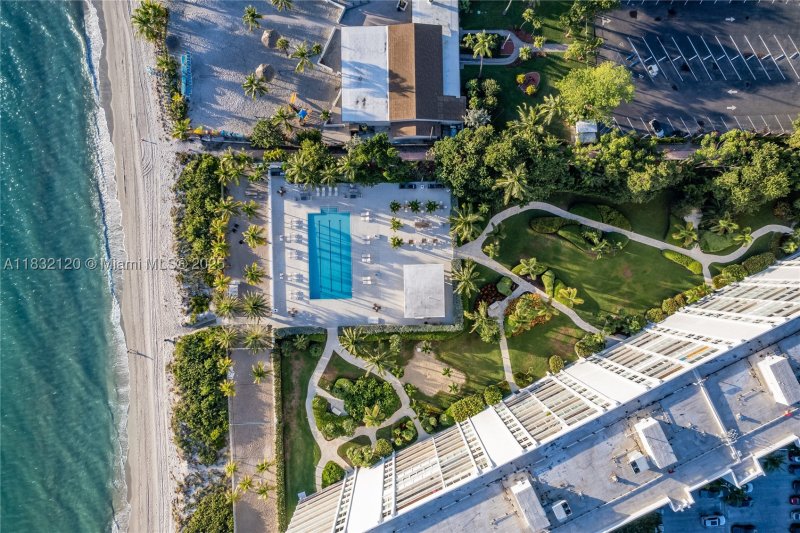 Alquiler de apartamento en Sands of Key Biscayne 6A