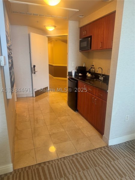Condo for sale at Trump International Sonesta Beach Resort 1810