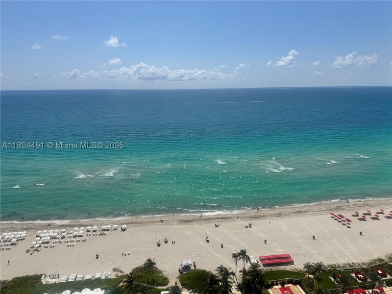 Condo for sale at Trump International Sonesta Beach Resort 1810