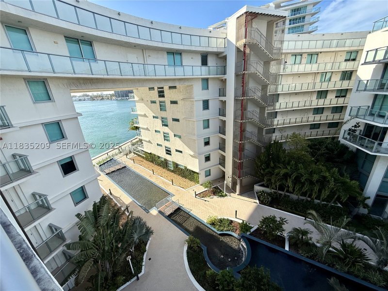 Comprar apartamento en Peloro 607