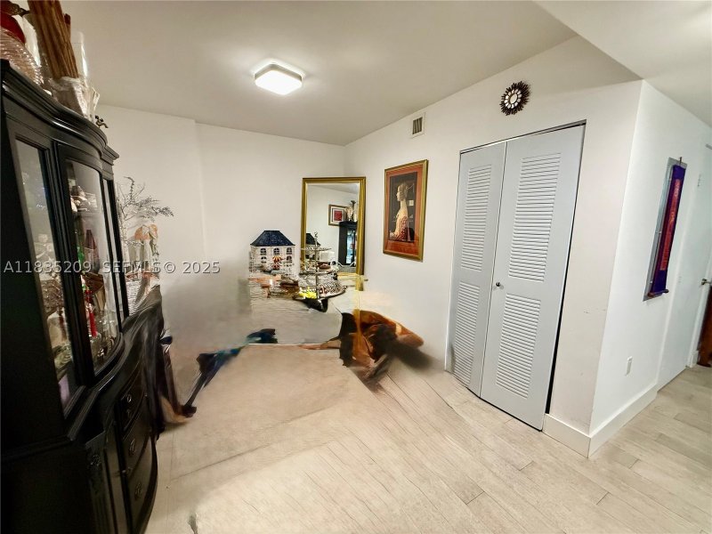 Comprar apartamento en Peloro 607