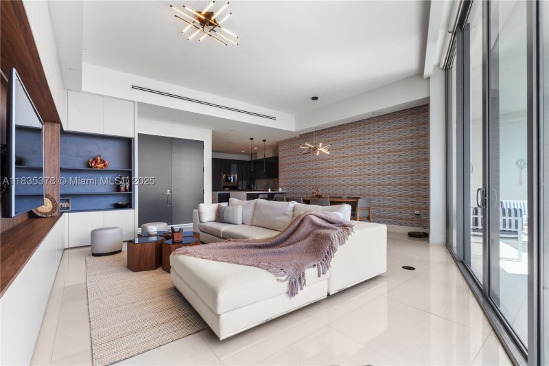Condo for sale at Echo Aventura LPH02