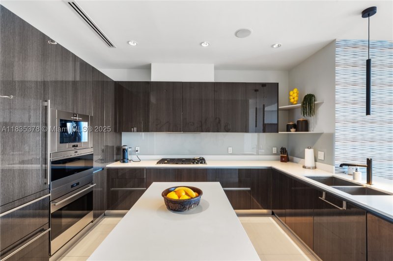 Condo for sale at Echo Aventura LPH02