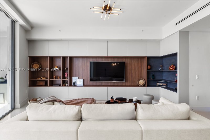 Condo for sale at Echo Aventura LPH02