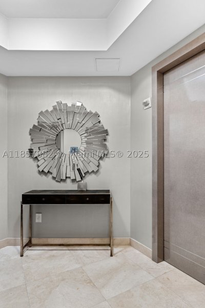 Alquiler de apartamento en Trump Tower One 907
