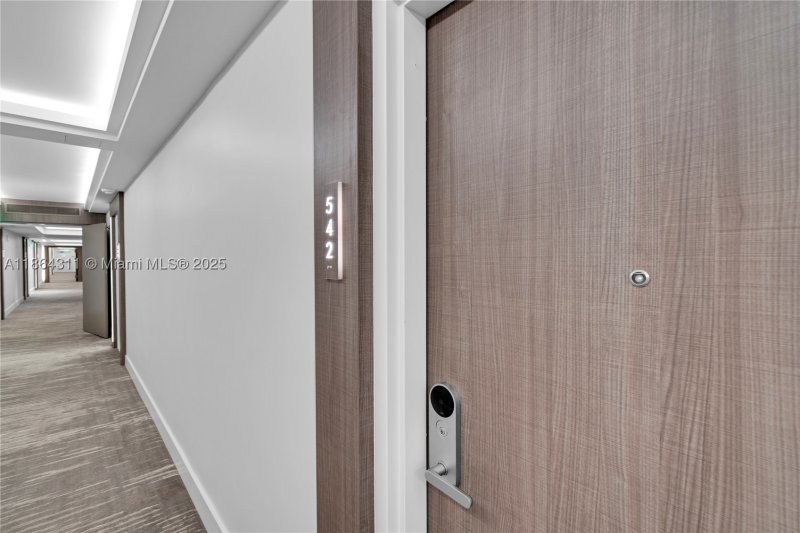 Alquiler de apartamento en Roney Palace 542