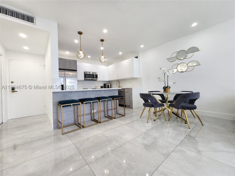Alquiler de apartamento en Alexander Towers 1502