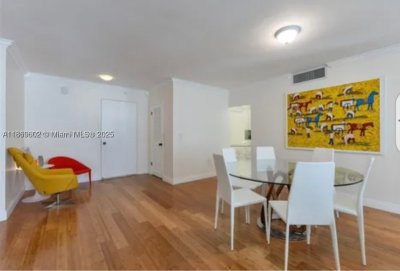Comprar apartamento no Balmoral Condo 10T
