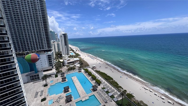 Alquiler de apartamento en Beach Club Two 2211