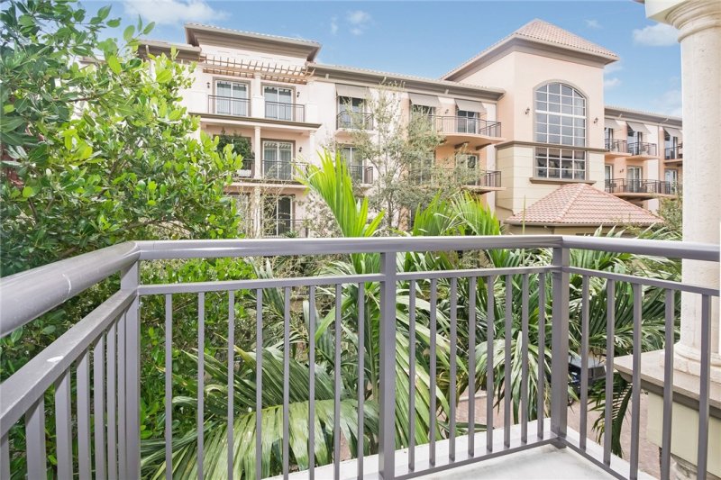 Condo for sale at Waverly Las Olas 705