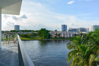 Comprar apartamento en Hyde Beach House R302