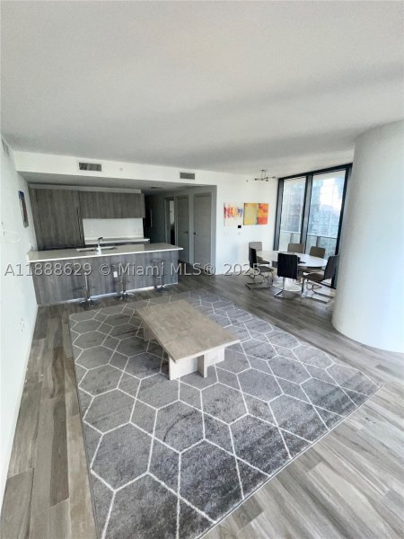 Comprar apartamento en SLS Lux Brickell 3304