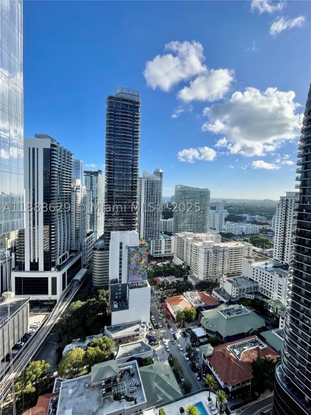 Comprar apartamento en SLS Lux Brickell 3304