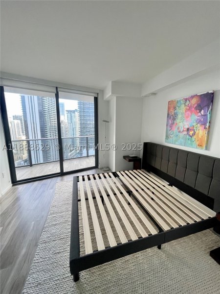 Comprar apartamento en SLS Lux Brickell 3304