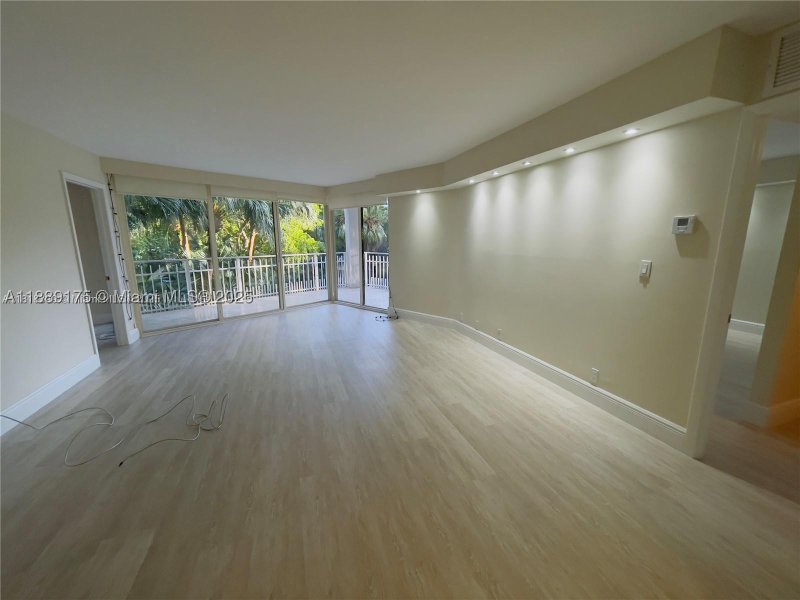 Condo for sale at Towers of Quayside 2 309