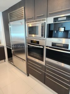 Aluguel de apartamento no Jade Beach 3705